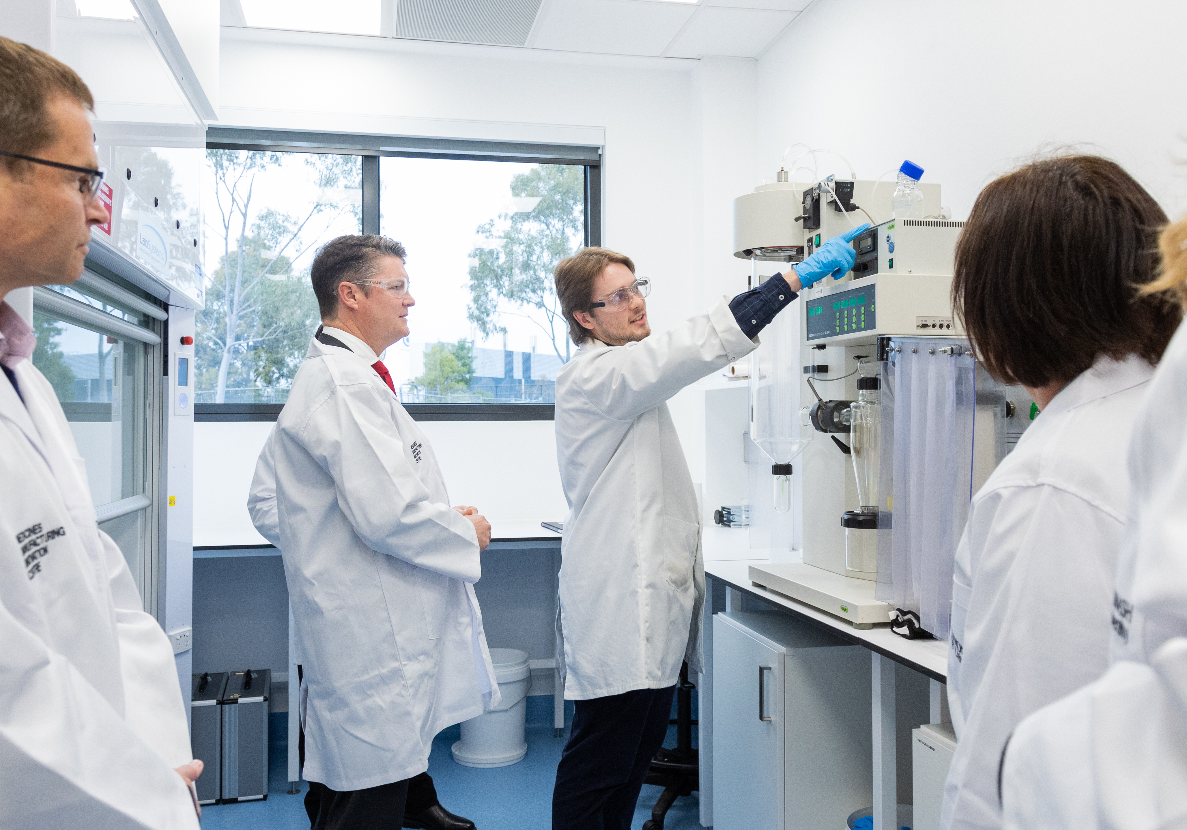 New Medicines Manufacturing Innovation Centre opens: Monash accelerates medical innovation and development of life-saving treatments – News Hub